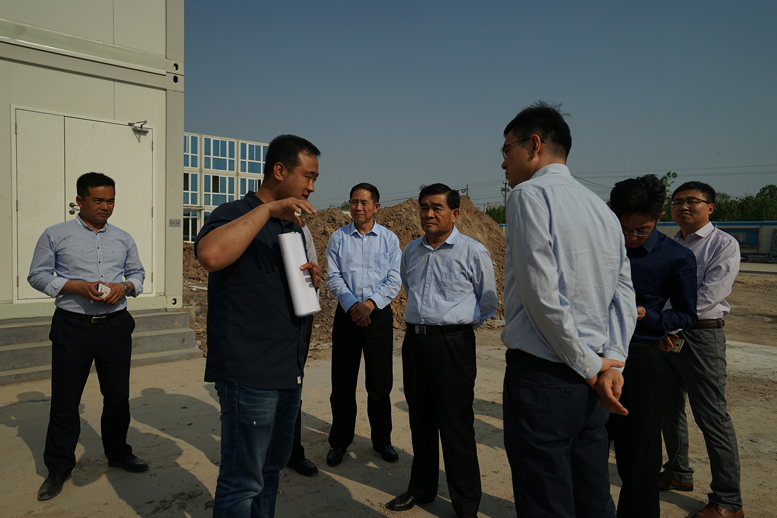 6、農(nóng)高區(qū)管委會副主任楊同柱到集團(tuán)公司視察指導(dǎo).jpg